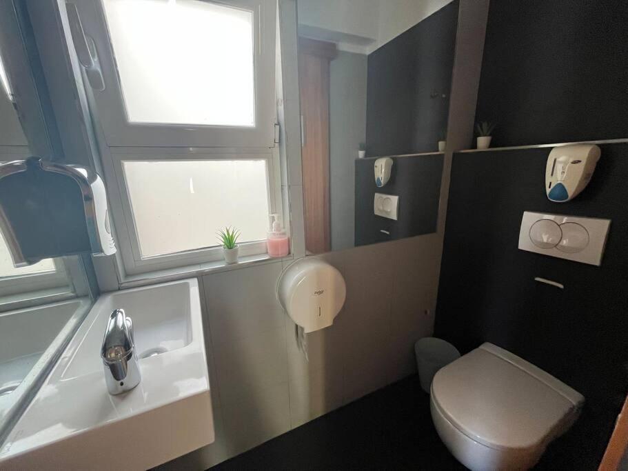 3 Bedroom, 2,5 Bathroom - Bairro Alto Residence Lisboa Ngoại thất bức ảnh